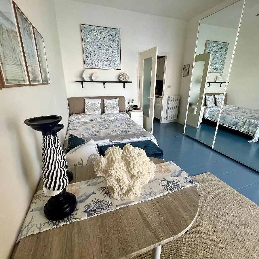 Rebecca'S Sanremo Collection: Capo Nero Apartment
