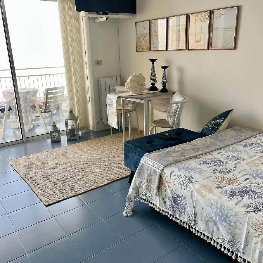 Rebecca'S Sanremo Collection: Capo Nero Apartment