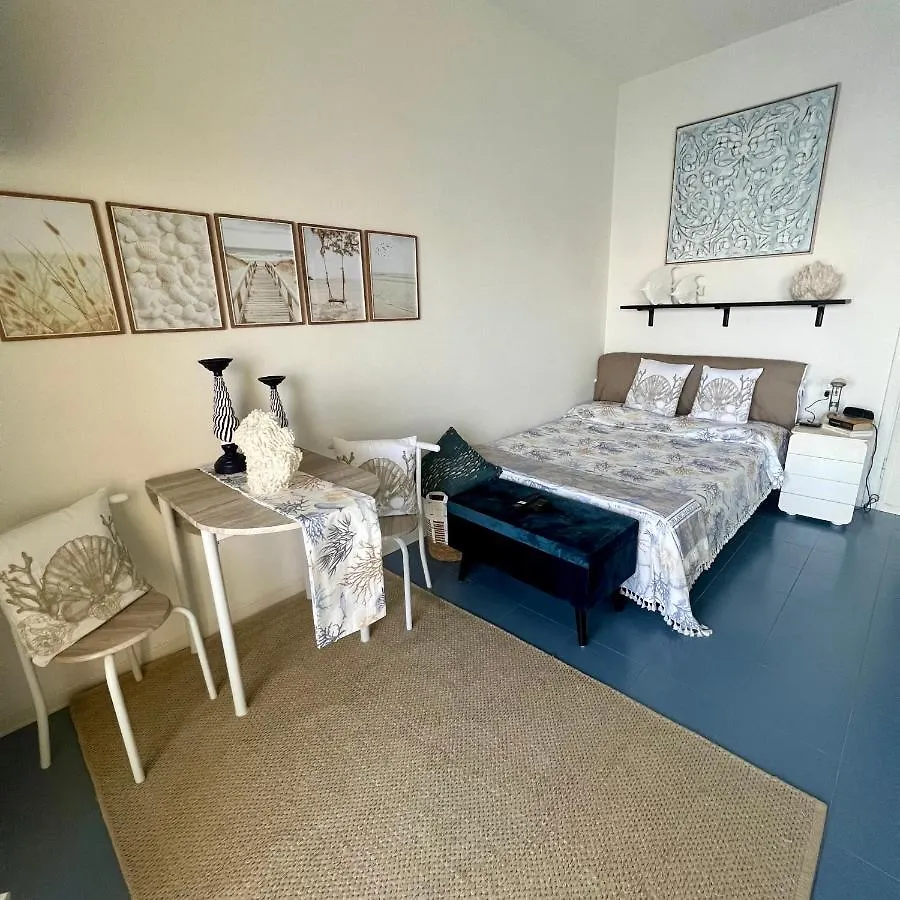 Rebecca'S Sanremo Collection: Capo Nero Apartment 0*,