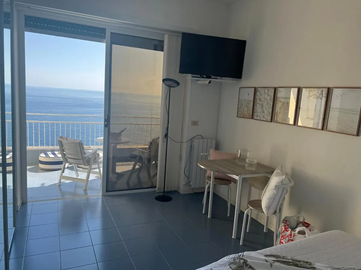 Rebecca'S Sanremo Collection: Capo Nero Apartment